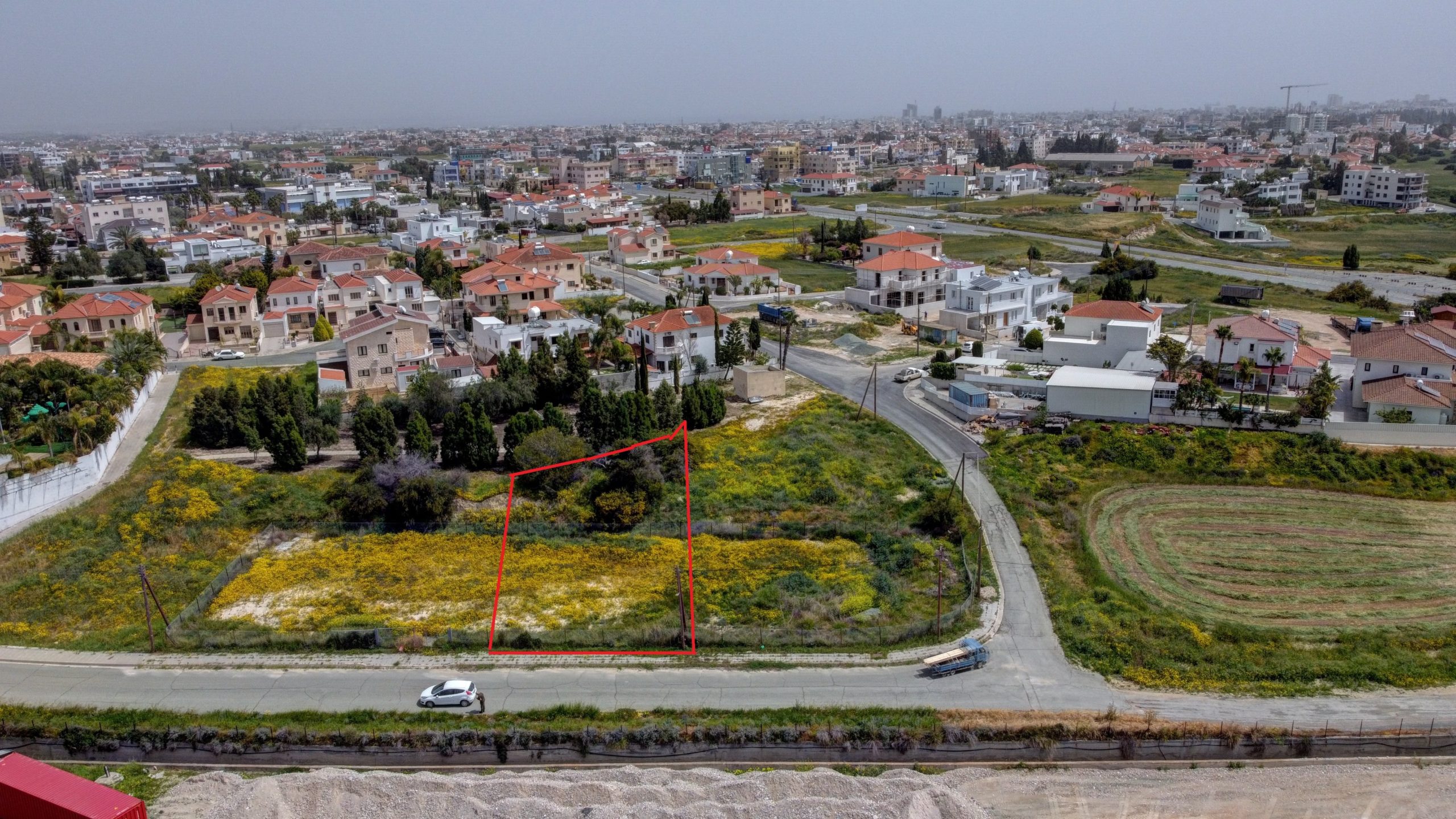 Residential Plot In Aradippou, Larnaca (848 sq.m)